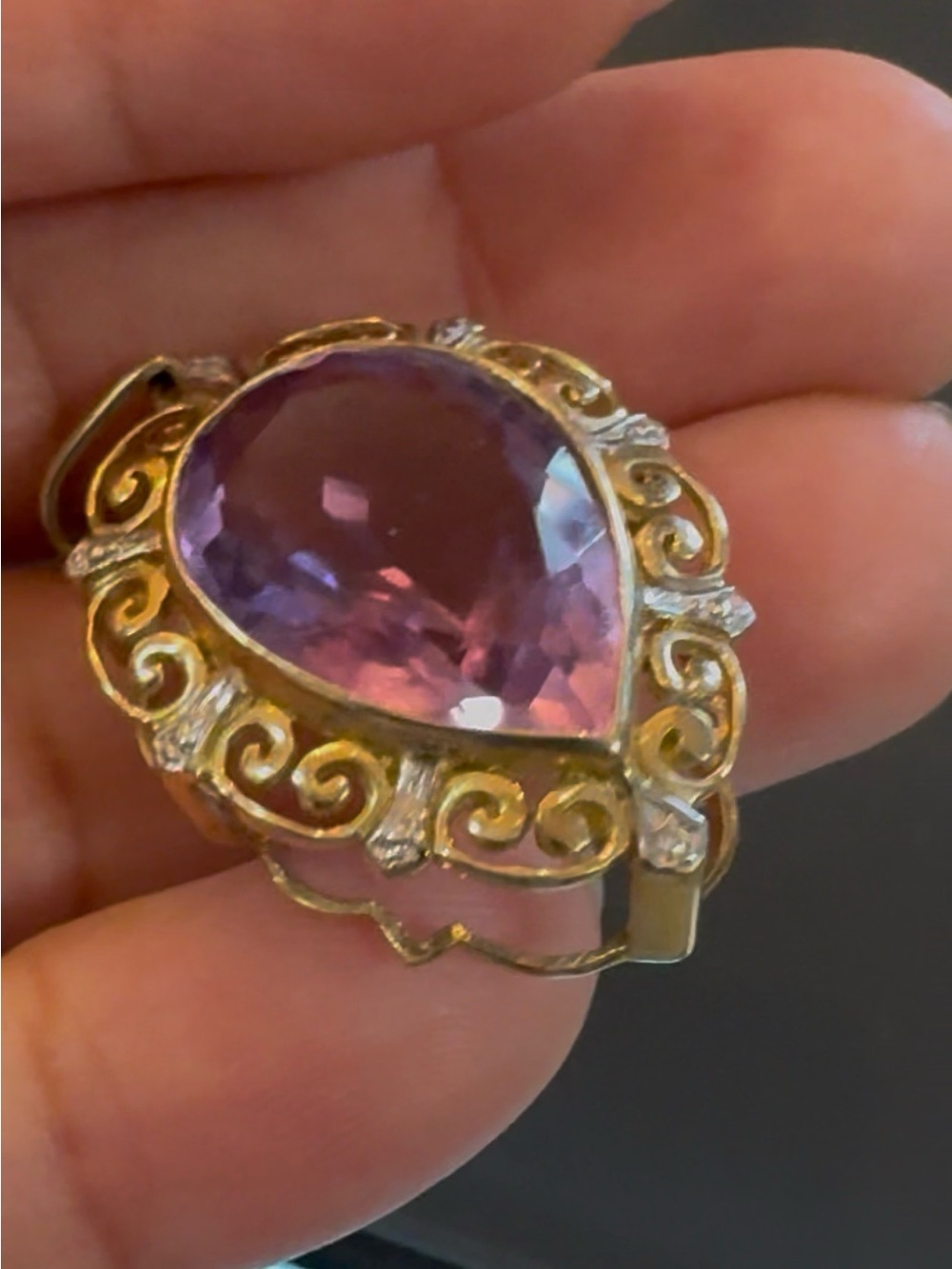 Vintage 10k solid gold pendant